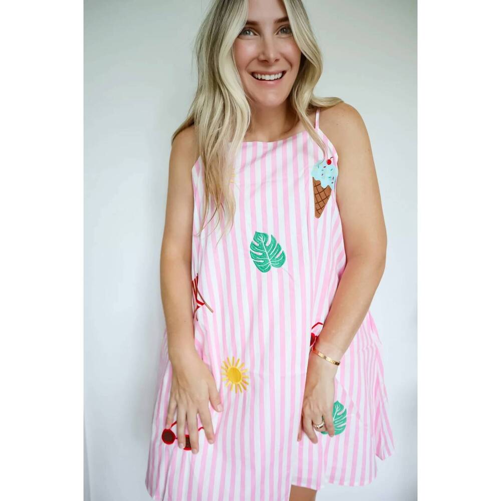 NEW ANNIEWEAR camille summer vibes embroidery patch dress in pink